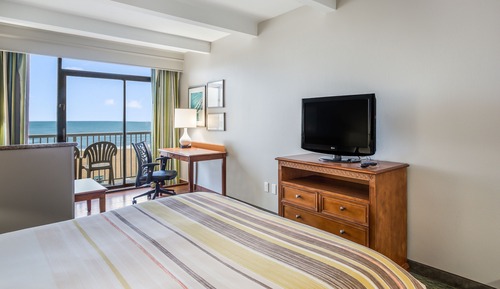 Premium Room, 1 King Bed, Non Smoking, Oceanfront