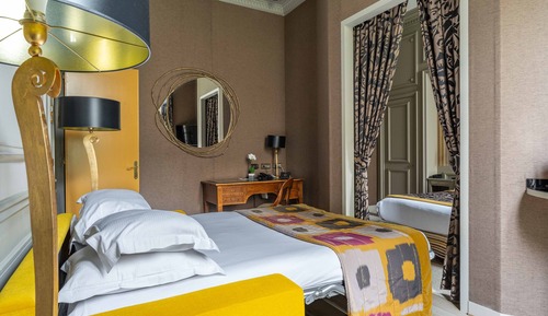 Apartment, garden side - Free soft minibar, Chromecast - Snacks, digital press
