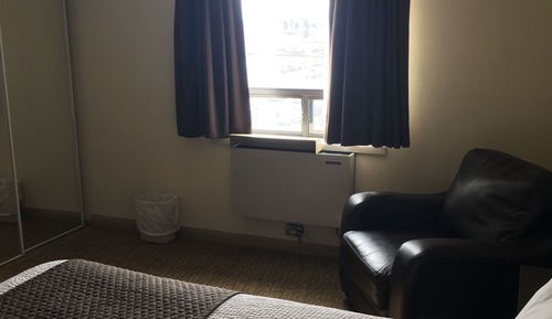 Room, 1 Queen Bed, Non Smoking, Jetted Tub (Upgraded)