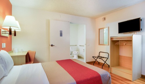 Standard Room, 1 Double Bed, Accessible, Non Smoking
