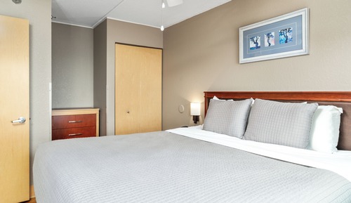 Suite, 1 Bedroom, Lake View
