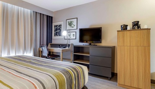 Room, 1 King Bed, Accessible, Non Smoking