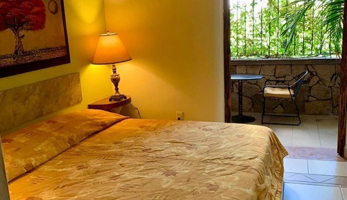 2Bedroom Suite with Kitchen 102