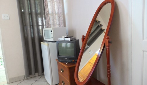 Comfort Single Room