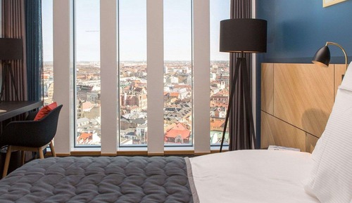 Superior Room, 1 King Bed, Non Smoking