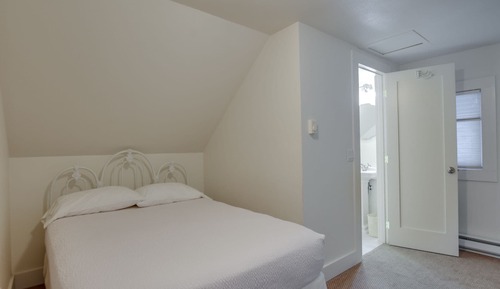 Argonauta Town House - 2 Bedroom Cottage