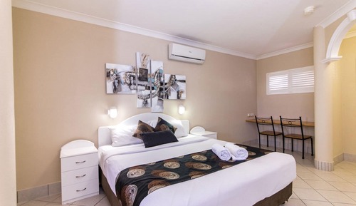 Standard Room, Non Smoking, Kitchenette (Spa Suite)