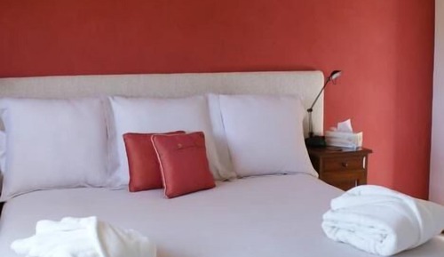 Standard Room, Non Smoking (South Room)