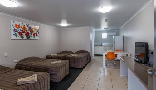Family Room, Non Smoking, Kitchenette