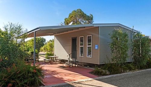 Deluxe Studio Cabin