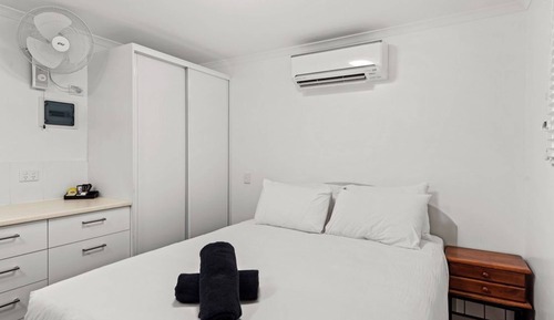 Standard Cabin (No Ensuite)