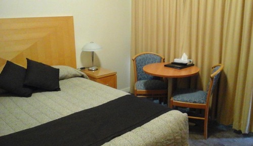 Deluxe Queen Room