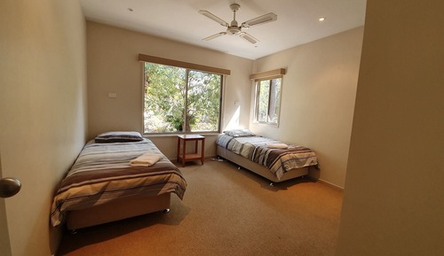 Standard Cabin, Multiple Bedrooms, Non Smoking, Kitchen (3 Bed/3 bathroom Spa)