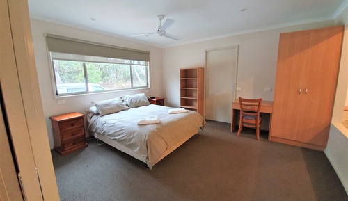 Standard Suite, 1 Bedroom, Non Smoking, Kitchen (bushview lodge)