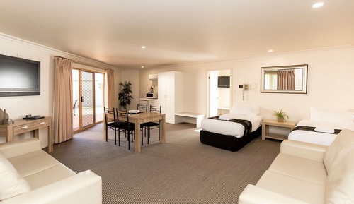 Presidential Spa Suite