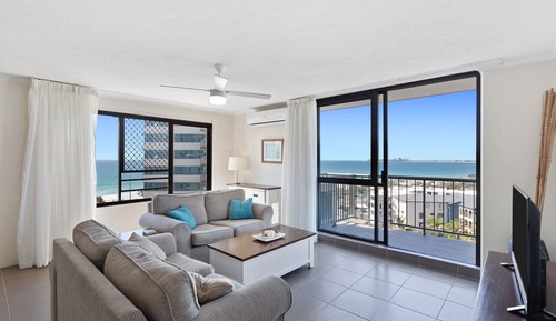 2 Bedroom Deluxe Apartment