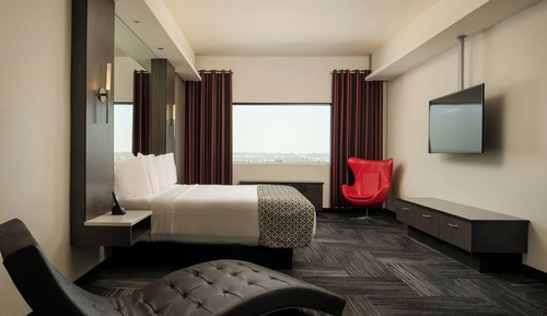 Penthouse, 1 King Bed with Sofa bed, Fireplace