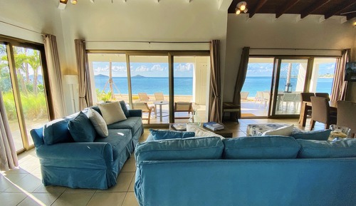 Luxury Villa, 2 Bedrooms, Kitchen, Beachfront