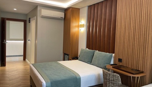 Luxury Room