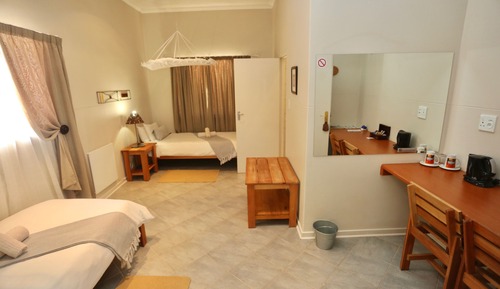Comfort Twin Room