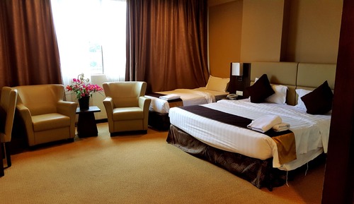 Family Suite, Non Smoking, City View