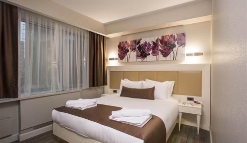 Standard Double or Twin Room, City View