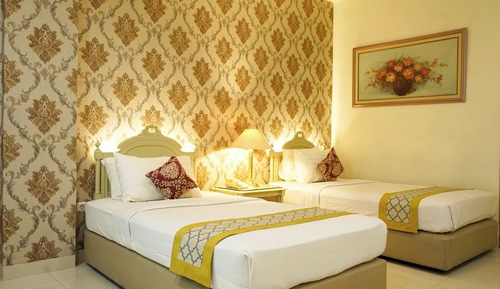 Executive Room