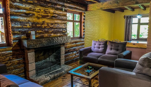 Cabin, 3 Bedrooms, Fireplace
