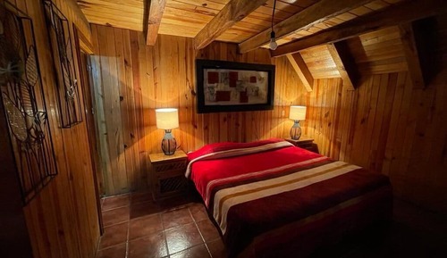 Cabin, 2 Bedrooms, Fireplace