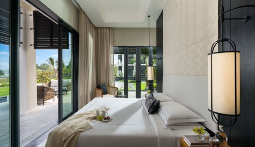 Grand Suite, Lake View (Luxury)