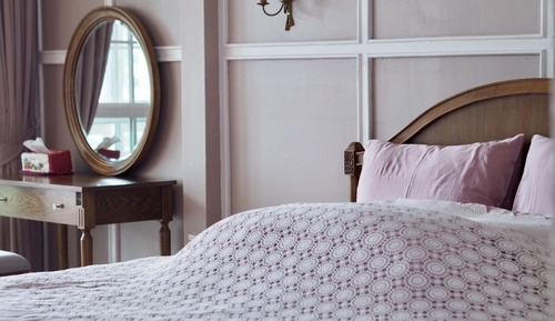Romantic Room, 1 King Bed, Non Smoking, Mountain View