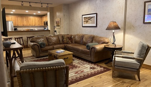 Condo, 2 Bedrooms