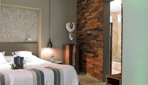 Junior Suite, 1 King Bed with Sofa bed