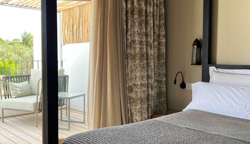 Double Room, Balcony
