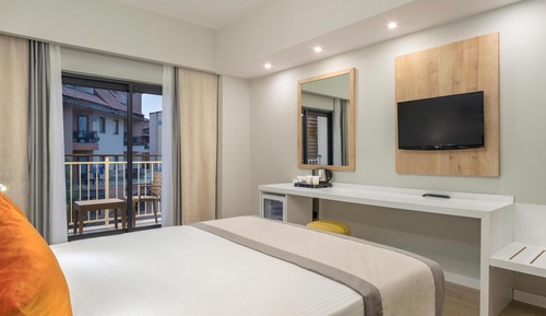 Standard Double or Twin Room, Non Smoking, Garden View