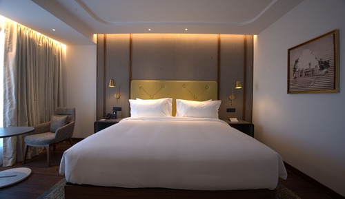 Deluxe Suite, 1 King Bed