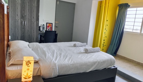 Standard Double Room, City View