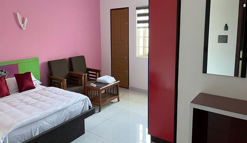 Premier Room