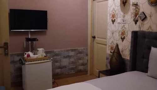 Economy Double or Twin Room