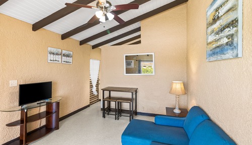 Condo, 1 Bedroom