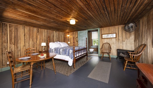 Basic Cabin, 1 Double Bed, Hill View