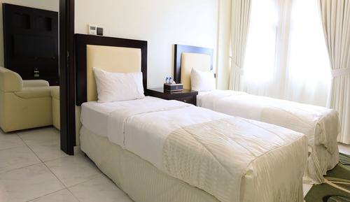 One Bedroom Suite