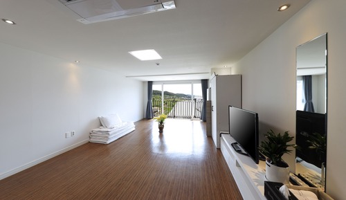 Traditional Room (Annex Building)
