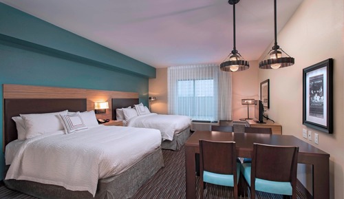 Studio, 2 Queen Beds (Mobility/Hearing Accessible, Tub)