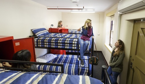 Bed in 6 Share Female with Shared Bathroom