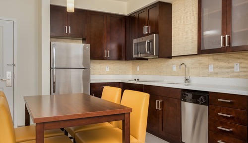 Suite, 1 Bedroom, Non Smoking (Mobility/Hearing Accessible, Tub)