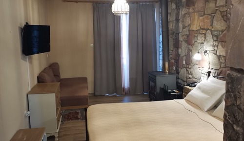 Classic Triple Room, 1 Bedroom, Non Smoking