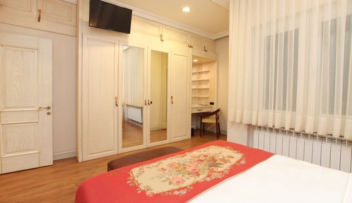 Superior Suite