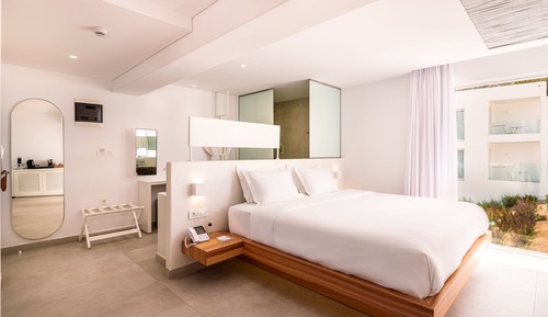 Junior Suite, Sea View with Outdoor Jacuzzi