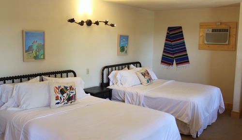 Standard Single Room, 2 Queen Beds